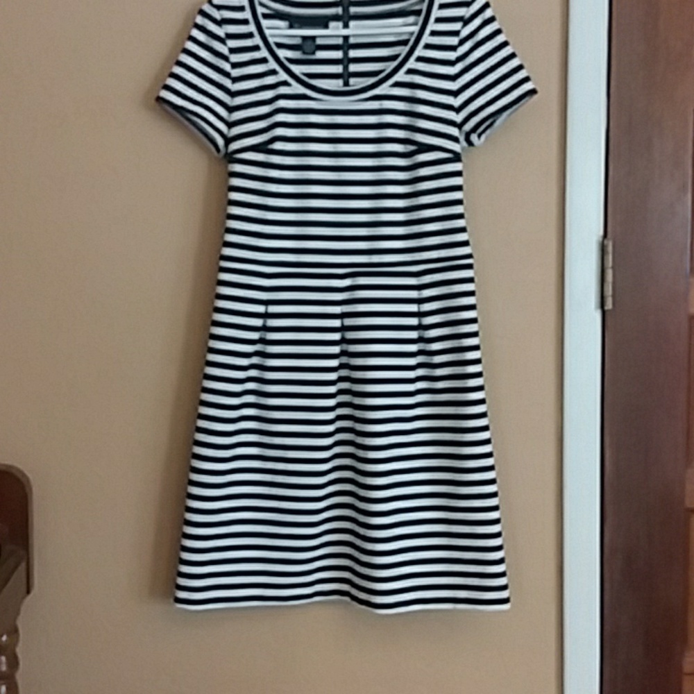 Black and white Dress